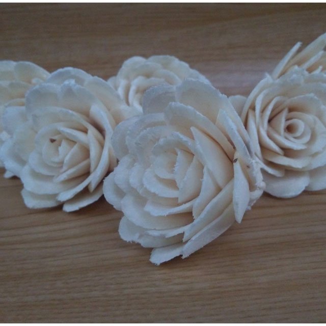 Handmade Artificial Blooming Rose Sola Wood Flowers Dried Wholesale Reed Diffuser Home Decor Weddings Gifts Inspired Thailand