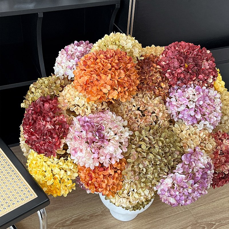 Hot Selling Luxury Silk Artificial Flower Hydrangea Bouquet For Wedding Arrangement