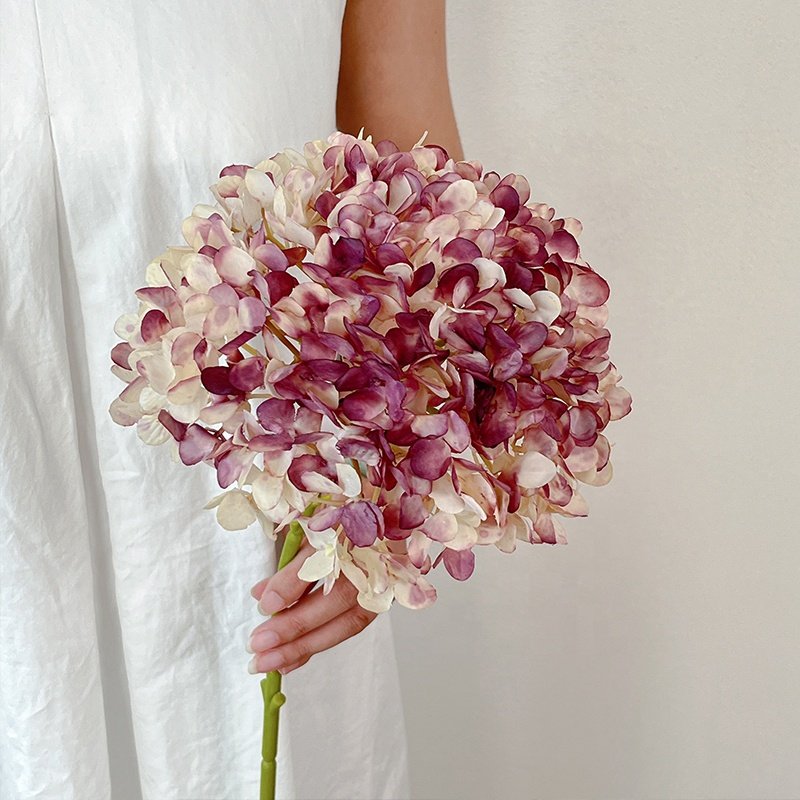 Hot Selling Luxury Silk Artificial Flower Hydrangea Bouquet For Wedding Arrangement