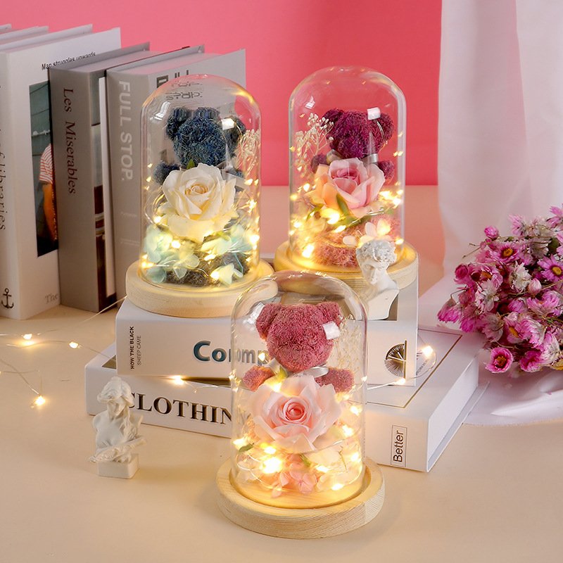 2024 Hot Sale Eternal Life Flower Glass Cover Gift Box Creative Valentine's Day Gift Moss Bear Rose Dried Bouquet