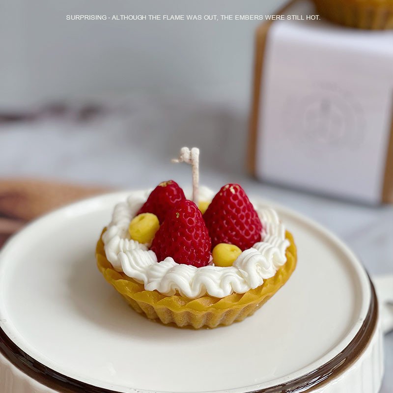 Creative Novelty Home Decor Soy Wax Aromatic Fruit Shaped Scented Candles for New Year Thanksgiving Holiday Decoration Bar Use