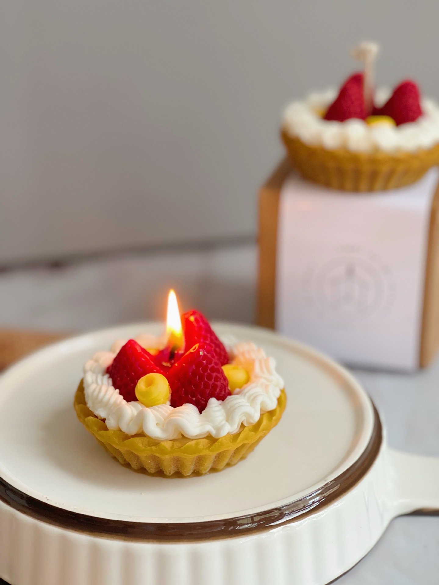 Creative Novelty Home Decor Soy Wax Aromatic Fruit Shaped Scented Candles for New Year Thanksgiving Holiday Decoration Bar Use
