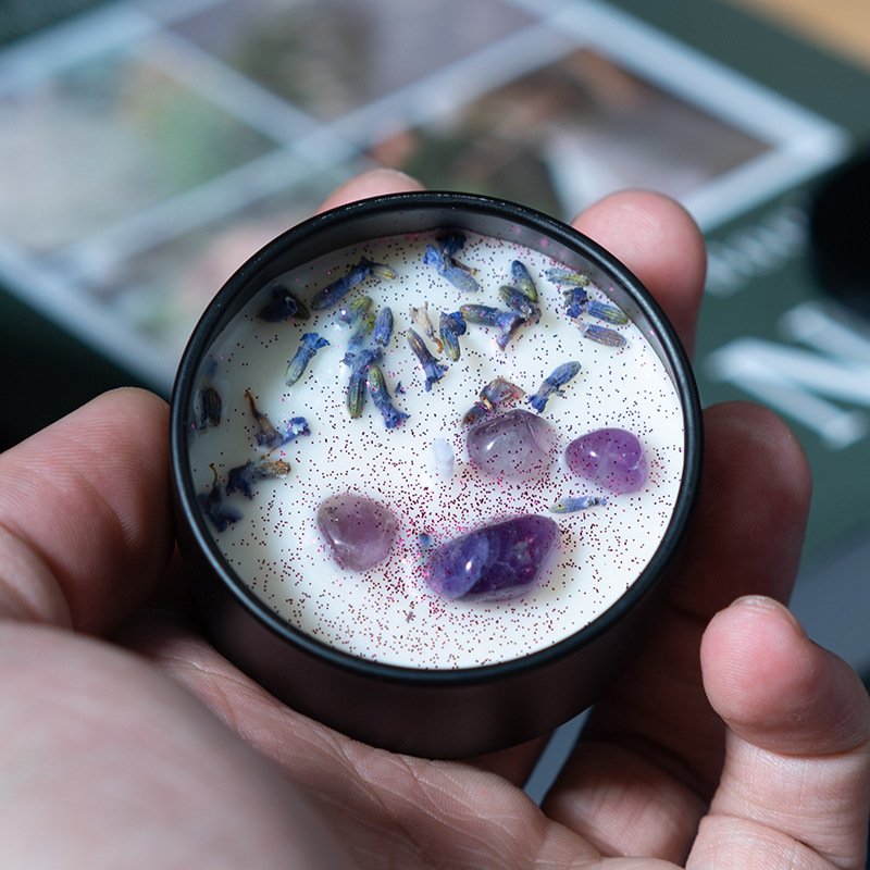 wholesale 2024 beautiful private label luxury Scented Candle Home Decor Soy Wax Scented Candles With Dried Flower