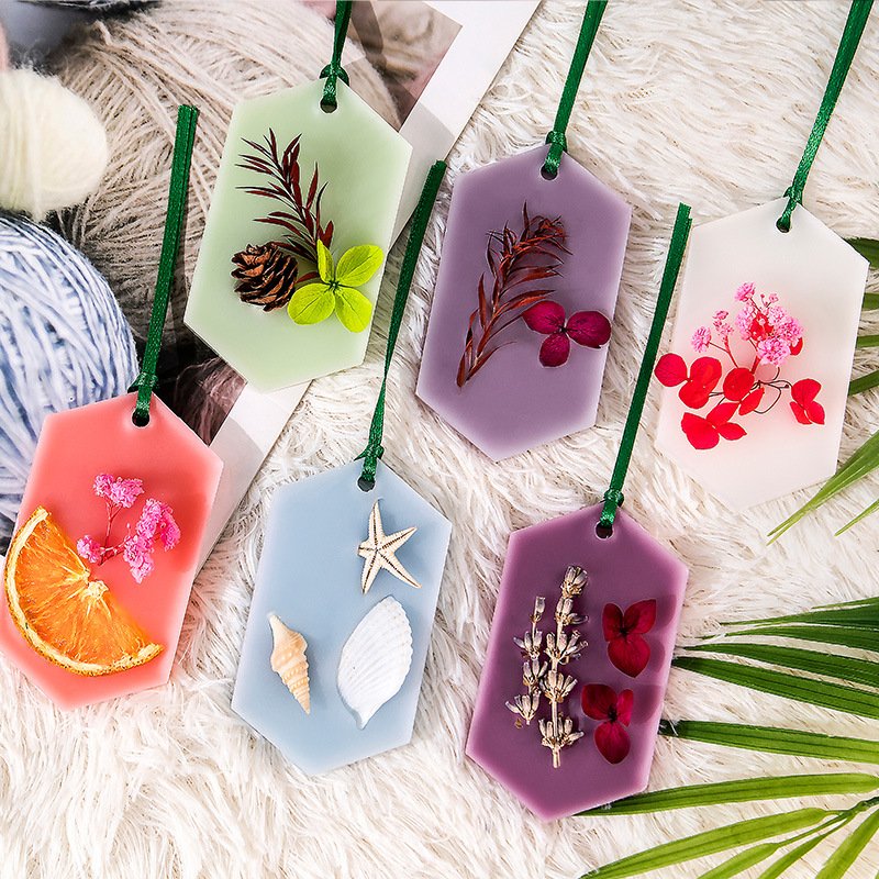WELLNESS Wholesale Custom Fragrance Long-lasting Dried Flower Aromatherapy Scented Candle Wax Table Gift Car Air Freshener