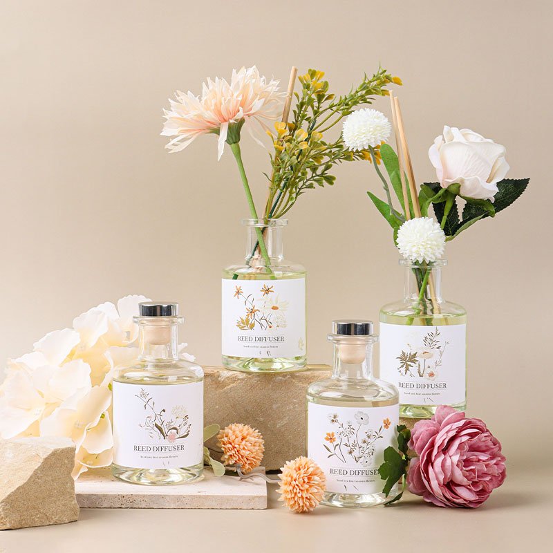 Wholesale Flower 150ml Flower Reed Diffuser Glass Bottle Fragrance Air Freshener Dried Flower Reed Diffuser