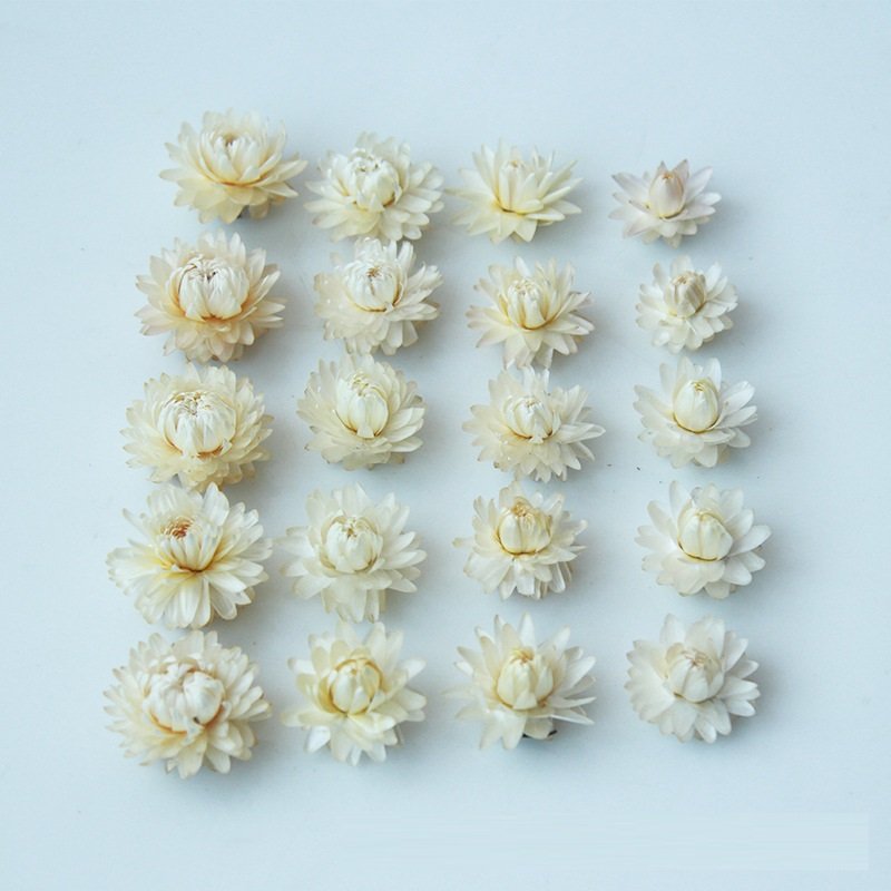 Straw Chrysanthemum Head Scented Candle Dried Flower Diy Material Package Glass Bottle Decoration