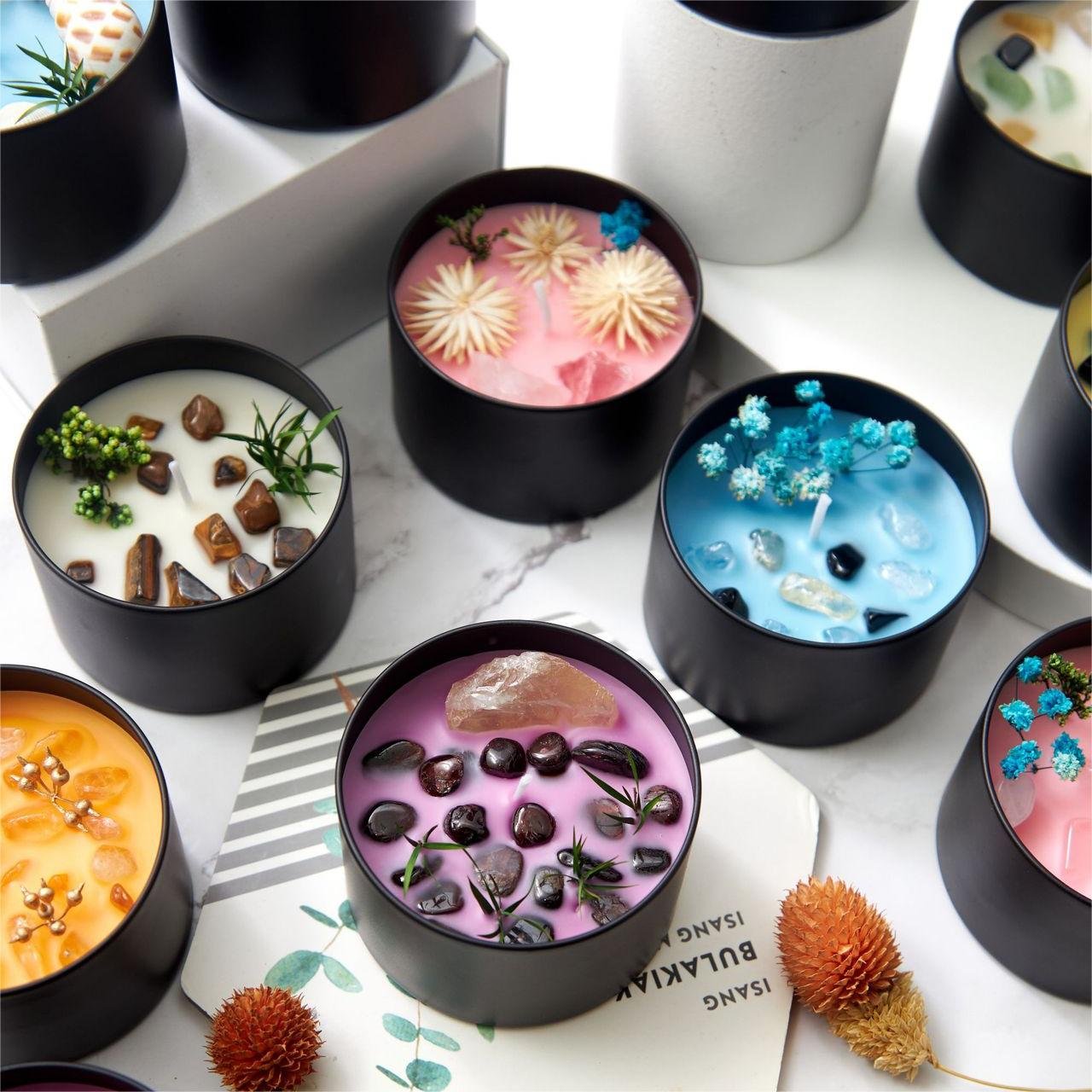 Custom Exclusive Energy Crystal Scented Candle Black Tin 8OZ Dried Flower Fragrance Candles