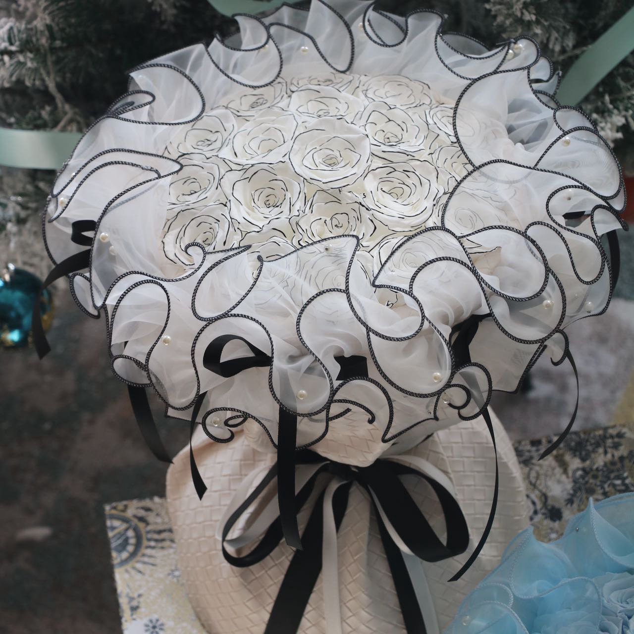 Valentine's Day Mother's Day Gifts Bouquet natural wedding dried immortal eternal forever flowers preserved roses