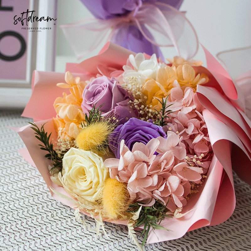 Softdream Manufacturer Wholesale Dried Flower Eternal Rose Luxury Preserved Flower Bouquets With Box For Mariage