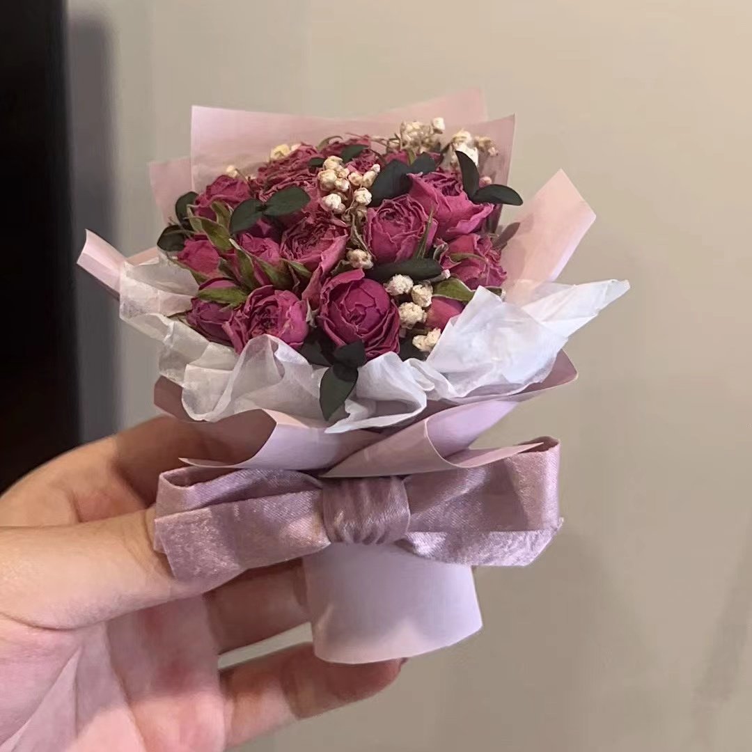 Natural Mini Dried Flower Bouquet Dry Preserved Rose for Weddings Home Parties New Year Valentine's Day or Chinese New Year