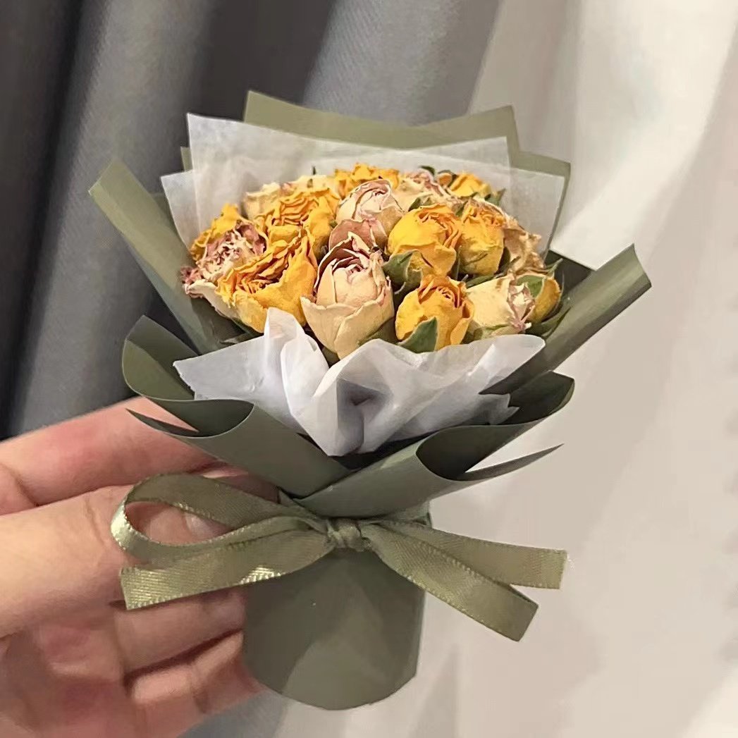 Natural Mini Dried Flower Bouquet Dry Preserved Rose for Weddings Home Parties New Year Valentine's Day or Chinese New Year