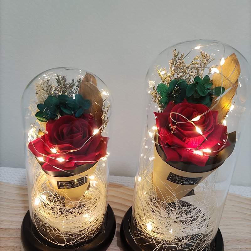 Wholesale LED Light Dried Flowers In Glass Dome Artificial Dried Flower Bouquet Gift For Valentine's Day