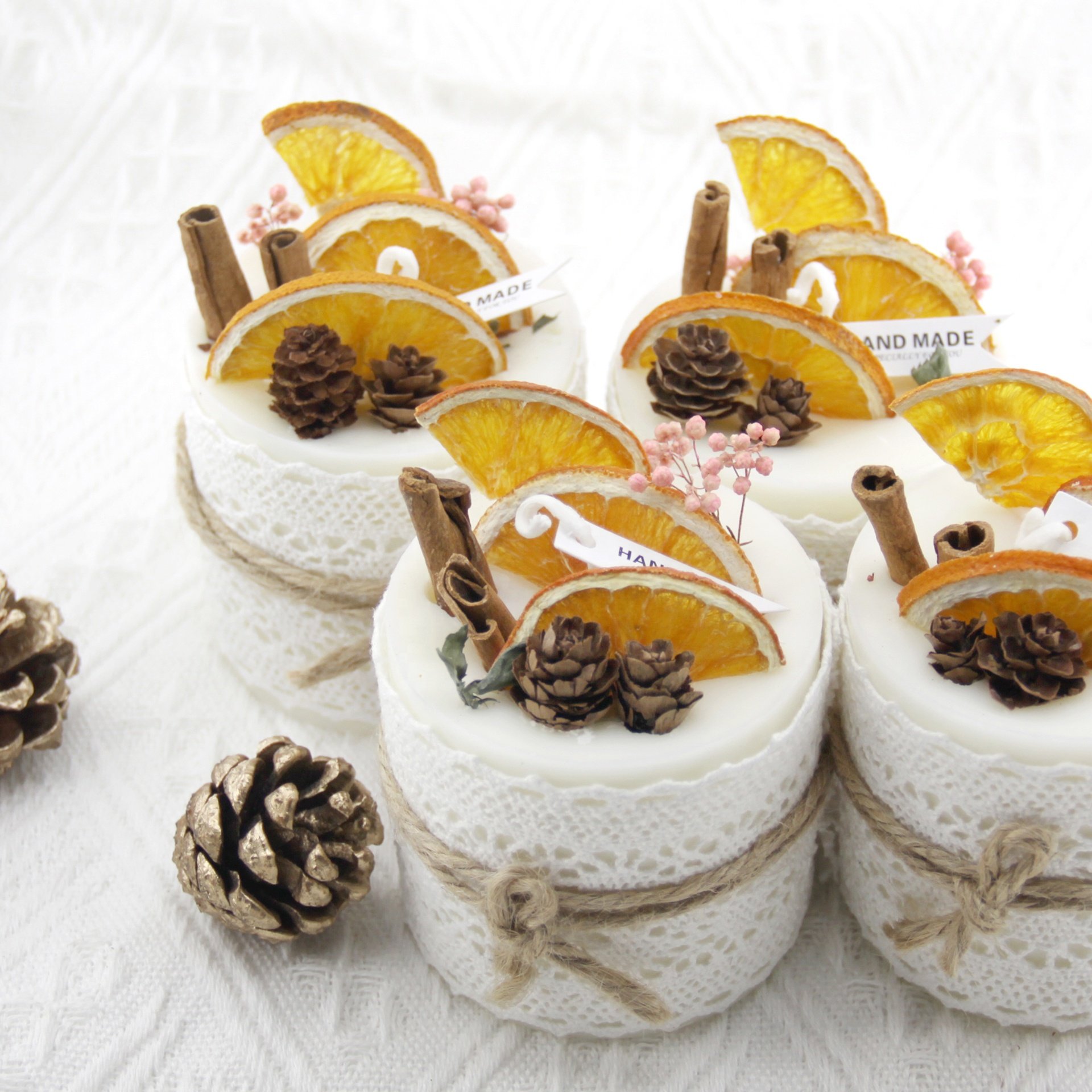 Wholesale popular Dried flower soy wax candle Cylindrical scented candle with lace trim