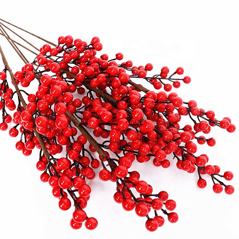 Wholesale high-quality and cheap dried flowers Holly fruit Christmas fruit red berry flowers for christmas decoration