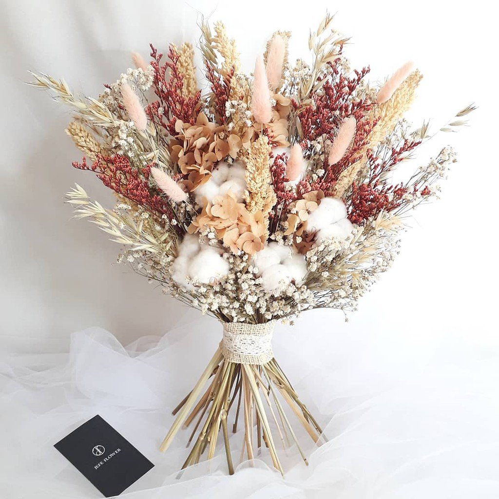 A-mazon Hot Selling Home Wedding Decoration Dried flower Bridal Bouquet Large Mini Natural Dried Flowers Bouquet