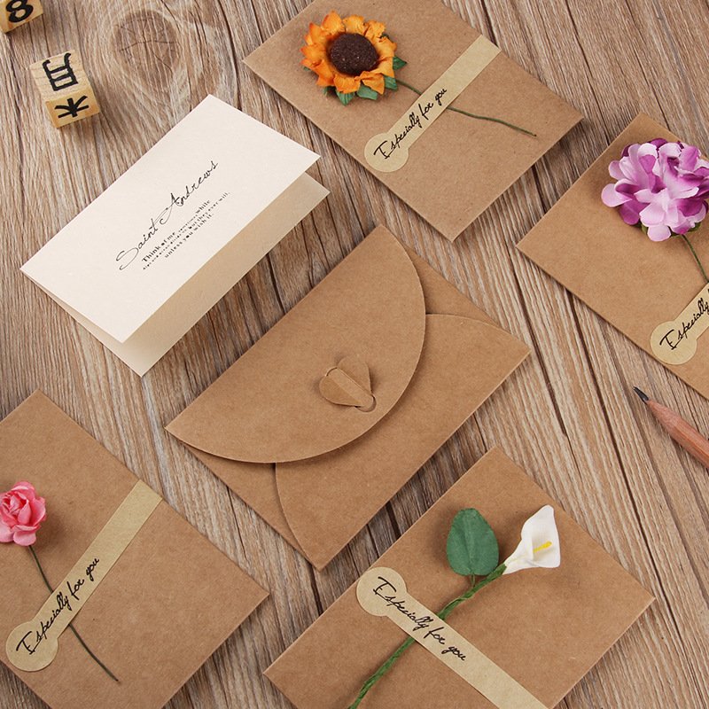 Creative Retro Kraft Paper DIY Dried Flower Greeting Cards Birthday Christmas Greeting Cards Wholesale