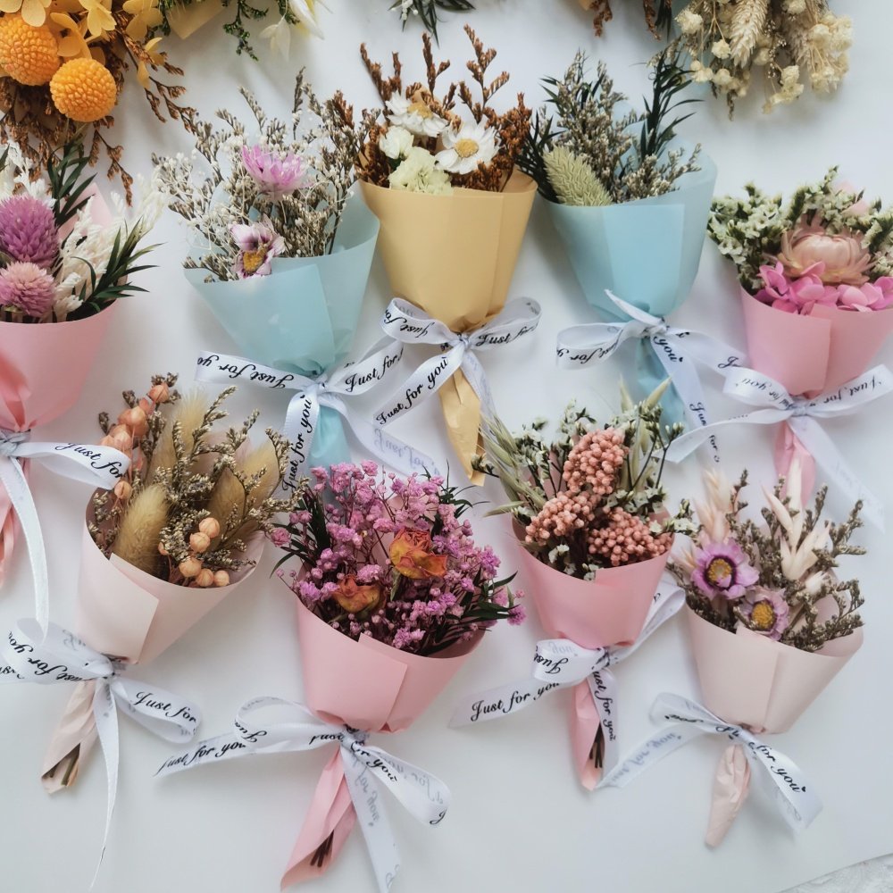 Mini Dried Flower Bouquet Boutonnieres Bunches Wedding Groomsmen Groom Buttonholes Wedding Bouquet for Bride