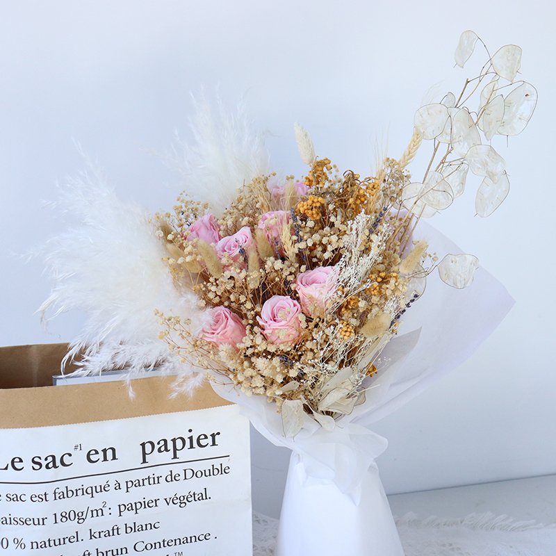 Wholesale Decoration Flowers Mixed Dry Bouquet Natural Mini Dried Flower Plants