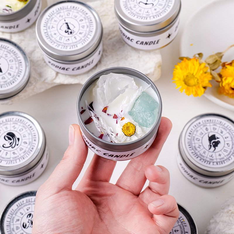 Crystal Stone Dried Flower Candle Jars Wholesale Long Lasting Can Soy Wax Scented Zodiac Sign Candles in Tin Can