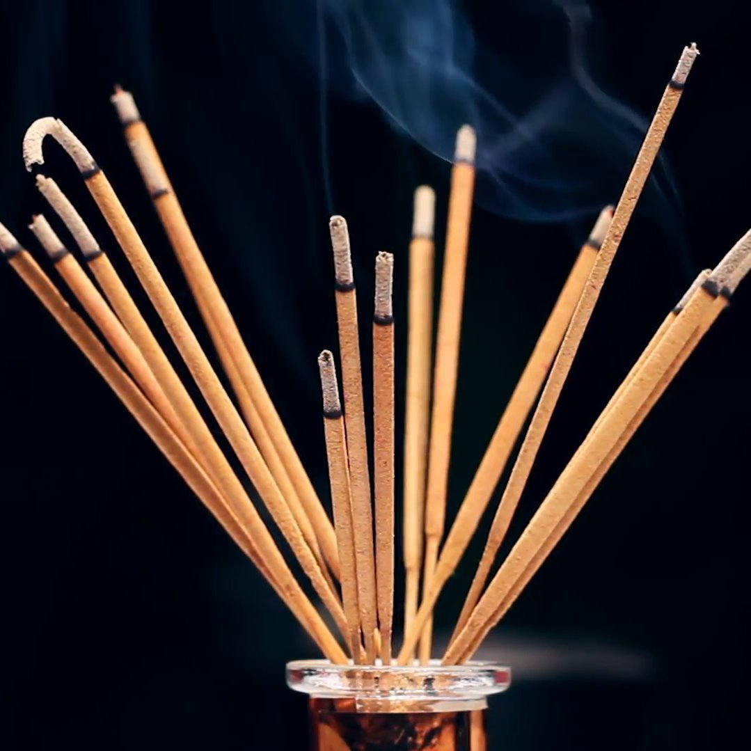 Best 9-inch Flat Box Pooja Incense Stick with High Fragrance Premium Cinamon Dry Flower Incense Shape Exported from India
