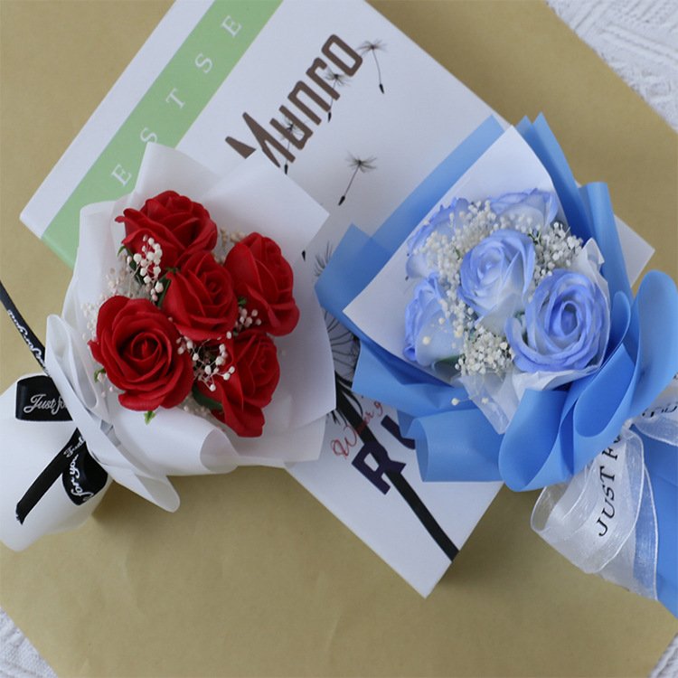Wholesale Lovely Mini Flower Bouquet Variety Dried Flower Arrangement Preserved Decorative Flowers Bouquet