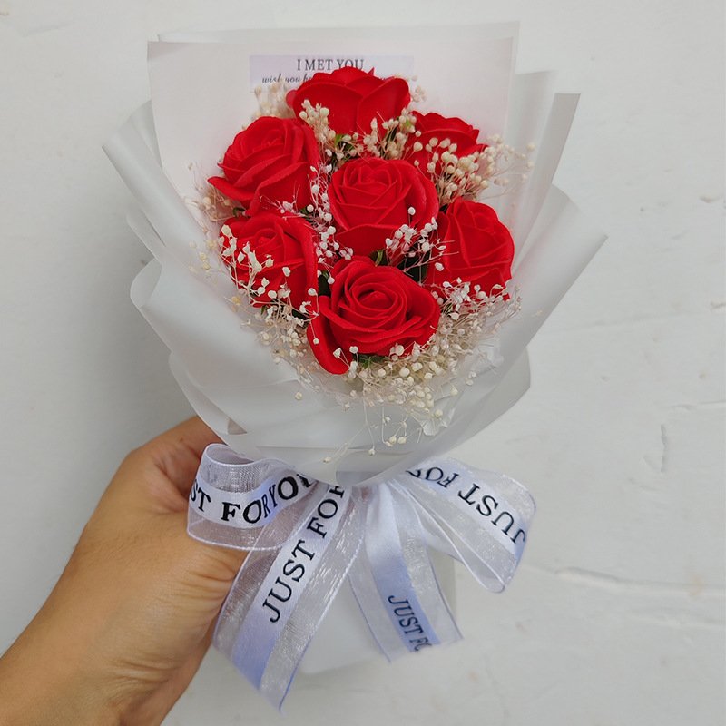 Wholesale Lovely Mini Flower Bouquet Variety Dried Flower Arrangement Preserved Decorative Flowers Bouquet