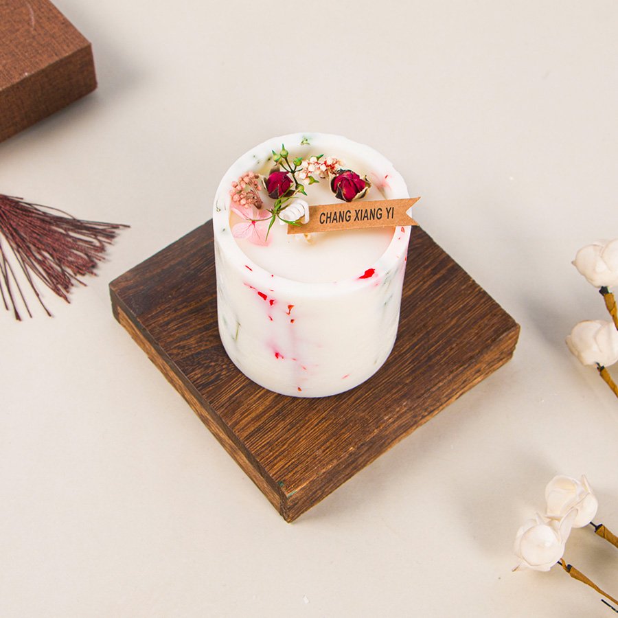 romantic nonsmoking bedroom, birthday gift souvenir Can relieve stress and relax Very suitable as a gift soy wax scented candles