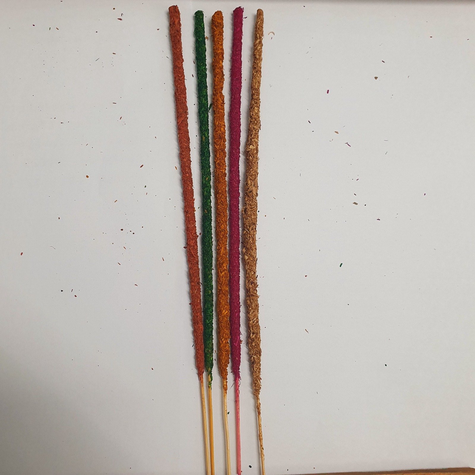 High Quality Handcrafted Pure Coloured Dried Flower Incense Sticks Good Aroma Fragrance Home Use Made in India