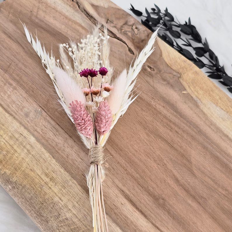 Wholesale Natural Dried Flowers Bouquets Mini Dried Crochet Flower Bouquet Decoration For Gifts