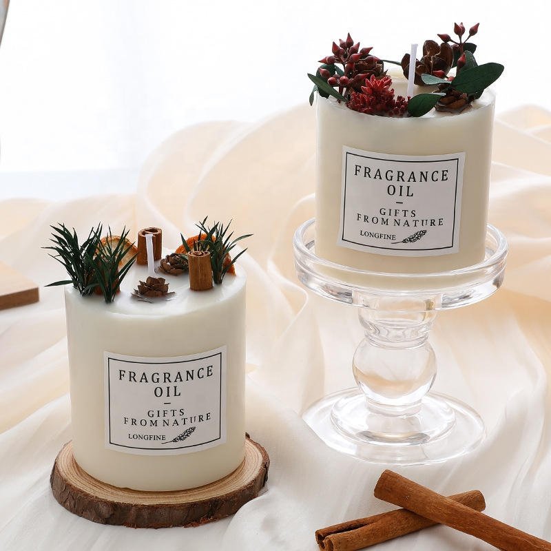 Wholesale Handmade Romantic Dried Flower Pillar Scented Candles Rose Soy Wax Wedding Gifts Home Decor