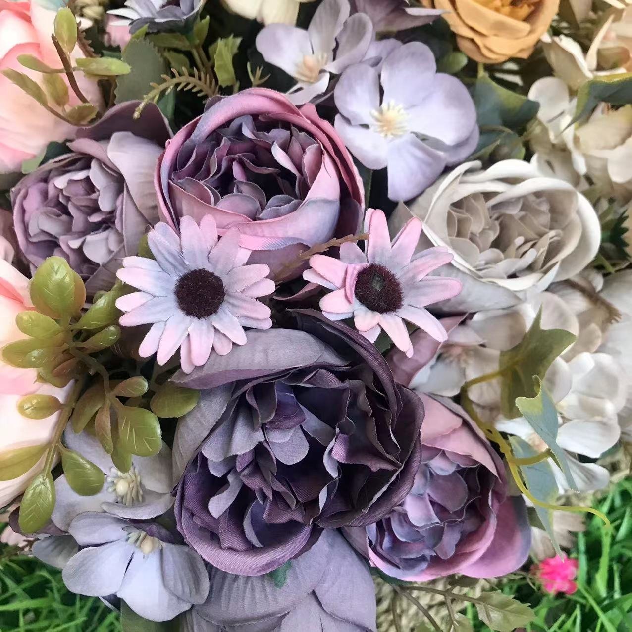 Hot sale Wedding Supplies Decoration Dried Flower Decorative Artificial Dry Flowers Small Bouquet Wholesale Rose Daisy