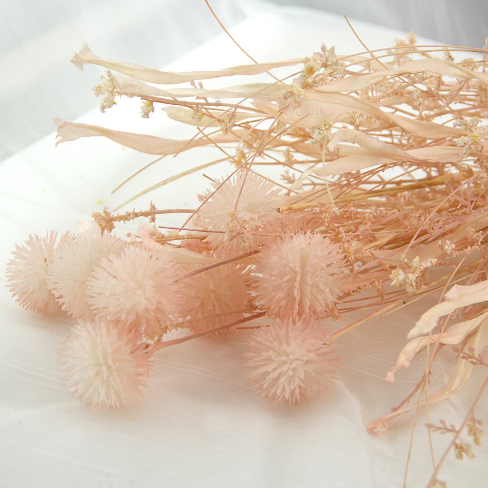 Hot Sale Beautiful Dried Flowers Colorful Chrysanthemum Helichrysum Strawflower For Decoration