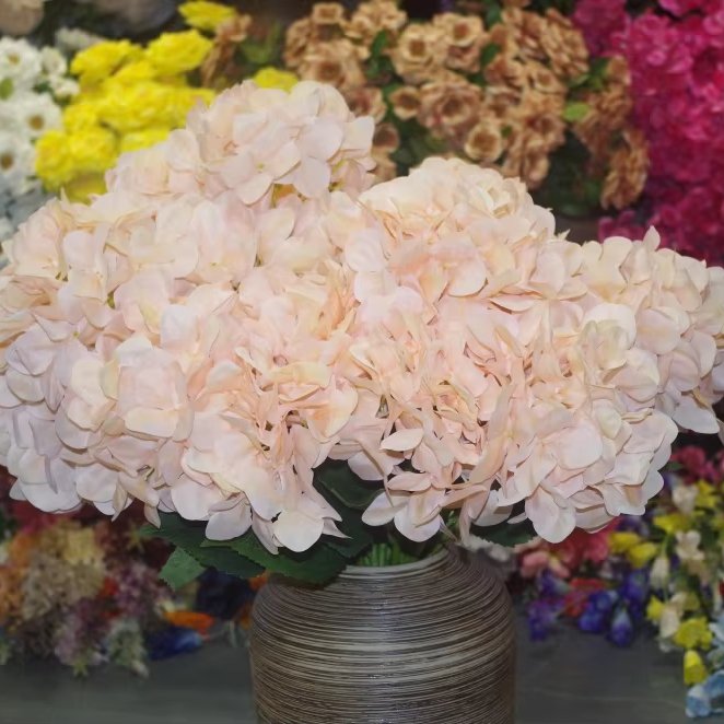 Factory Direct Price Decorative Artificial Flower Wholesale Artificial Flowers Wedding Decoration Hydrangea With 18 Petals 3d