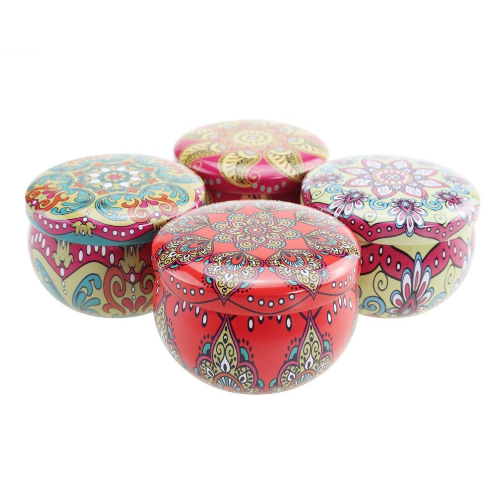 Stock Wholesale Large Unique Decorative 2oz Candles Dried Flower Scented Soy Wax Tin Gift Set