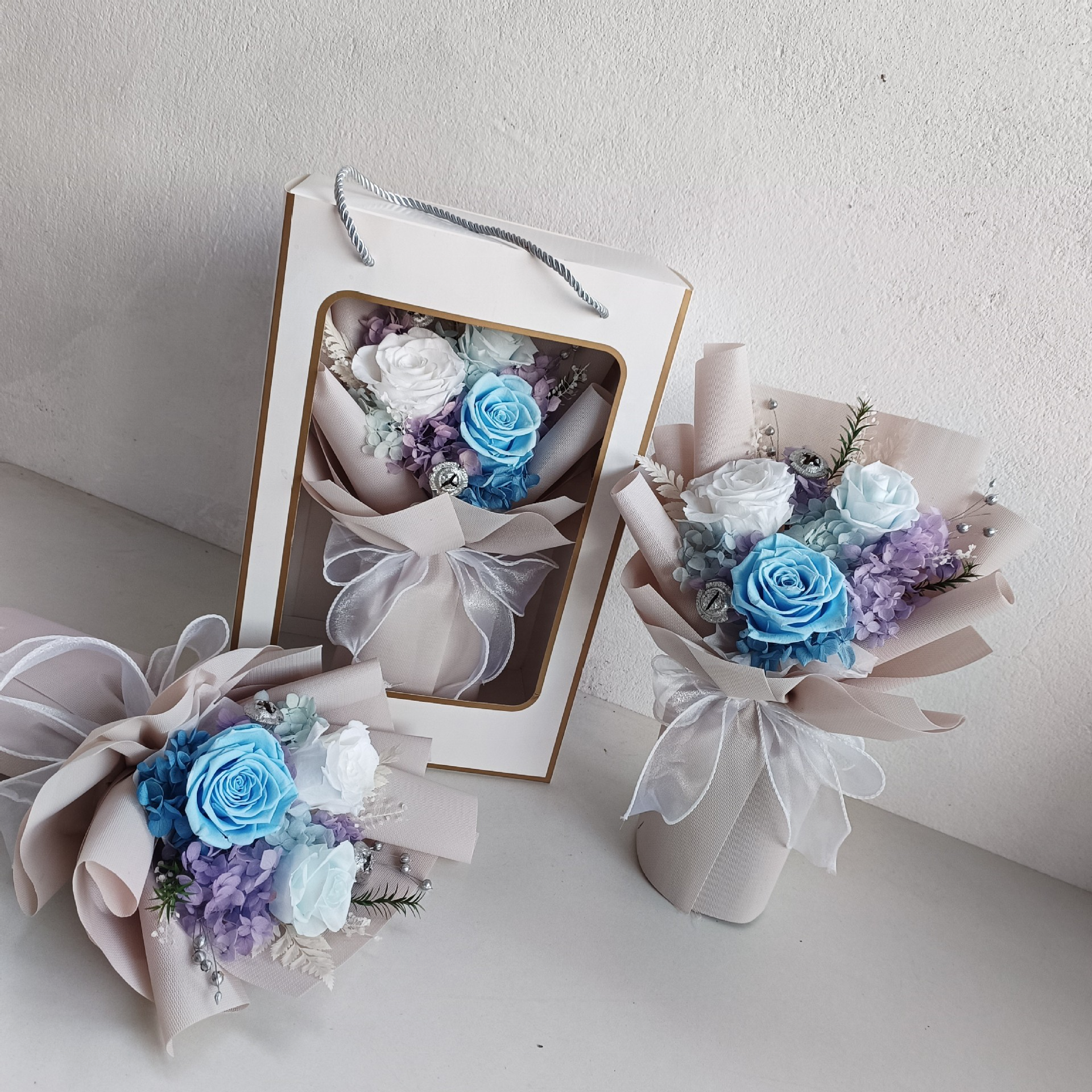 New Product Ideas 2024 Wholesale Valentine Gifts Real Touch Long Last Rose Blue Preserved Dried Flower Bouquets