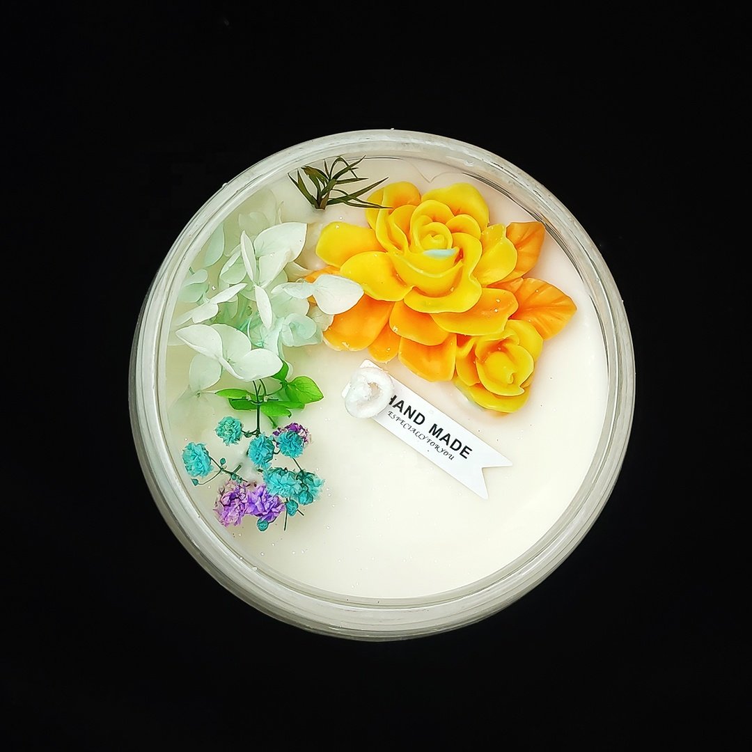 Custom luxury Flowers Aromatherapy Fragrance Crystal candles in hand make art glass jar