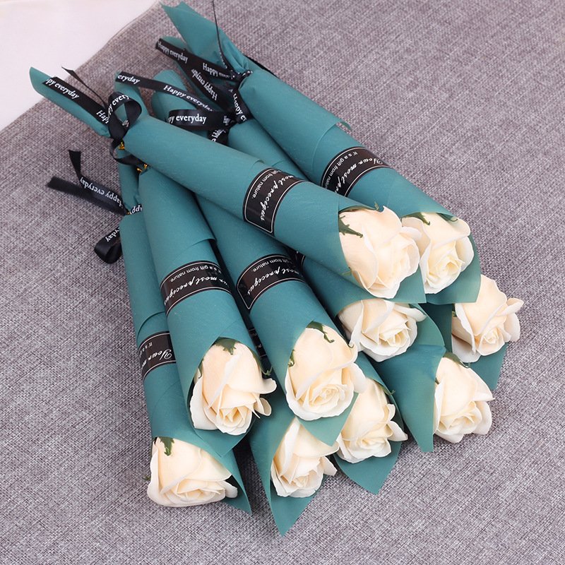 2025 Customized Single Mother's Day Simulated Carnation and Eternal Flower Event Commemorative Gift