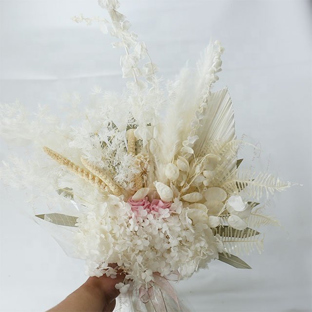 Luxury Boho Large Bouquet Preserved Pampas Grass eternal Rose Natural Dried Flower for Home Wedding Decor