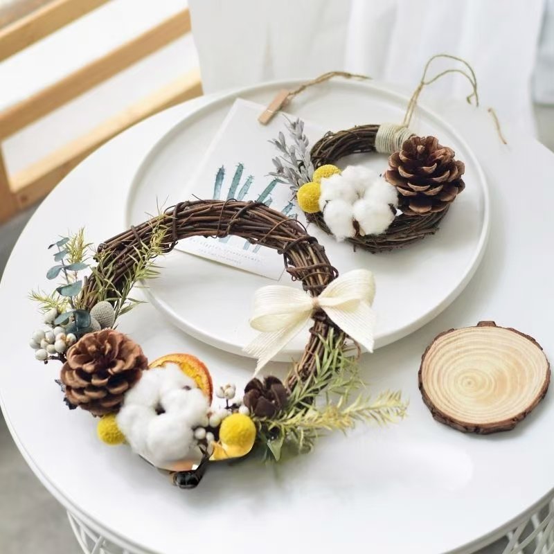 Preserved Flower Plant Bouquet Wall Hanging Wall Decoration for Shop Wall Christmas Decoration