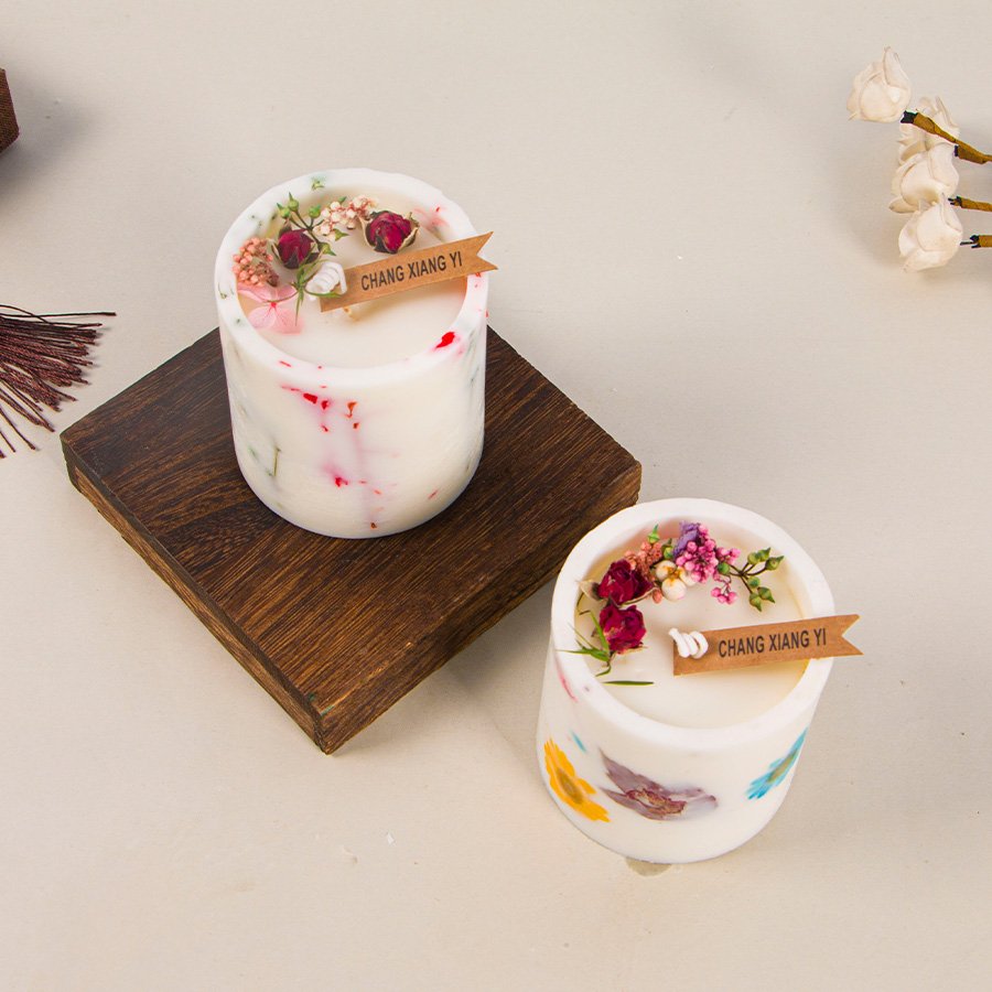 Handmade Luxury with Dried Flowers Custom Aroma Private Label for Home Decoration Christmas party wedding scented candles