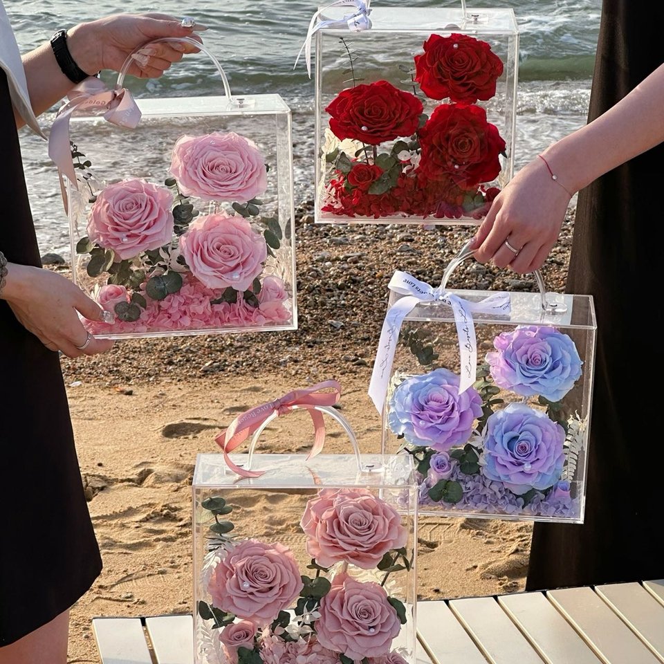 Valentines day gift dried forever immortal everlasting Eternal roses preserved flower in square acrylic box