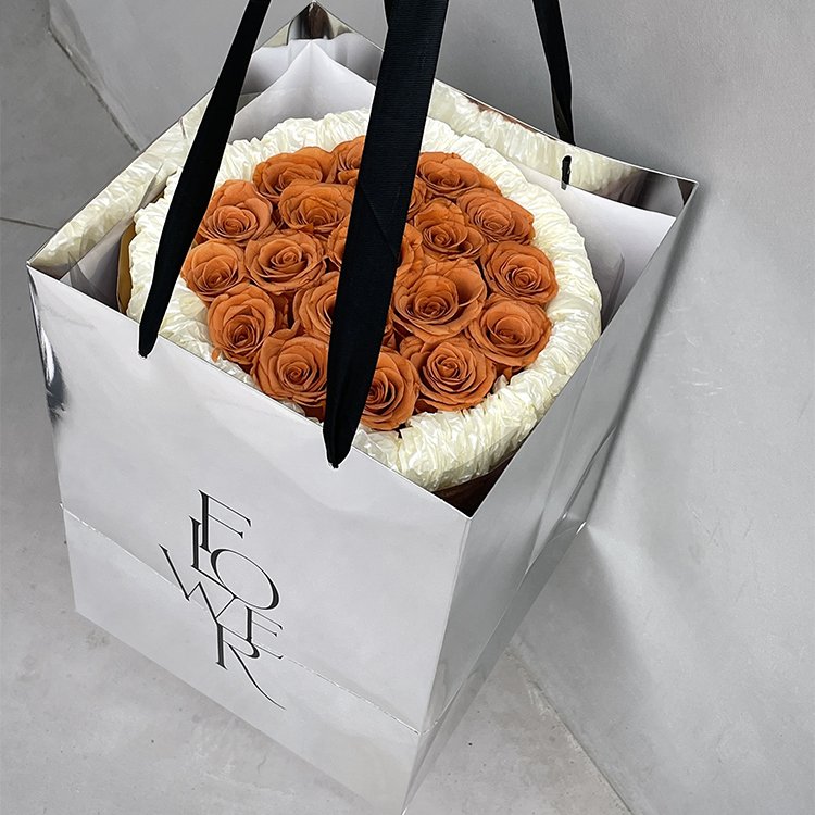 Wholesale Roman Style Valentine's Day Birthday Wedding Gifts Dried Beauty Natural Real Eternal Preserved Roses Flowers for Girls