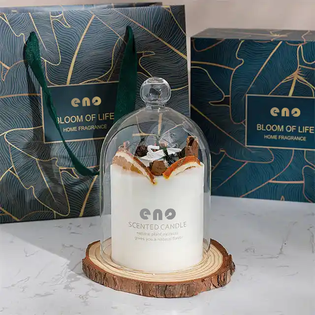 Luxury Scented Candles Soy Wax and Essential Oils Aromatic Candles Wholesale with Dried Flowers Plants Glass Jars Gift Boxes
