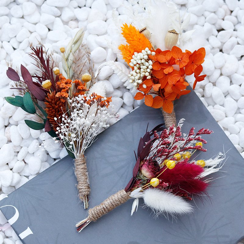 Wedding Mini Dried Flower Bouquets Finished Real Eternal Flowers Hydrangeas Mixed Corsages Wedding Bunches Red Mini Flower