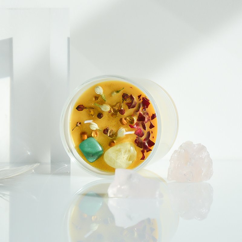 Hot Selling Handmade Candle With Crystals And Dried Flowers Luxury Personalized Scented Candle