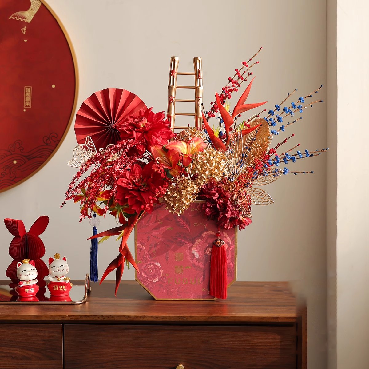 2025 Chinese Lunar Spring Festival Decoration Flower Artificial Red Holly Ball For Vietnamese New Year's Day With Red Lantern