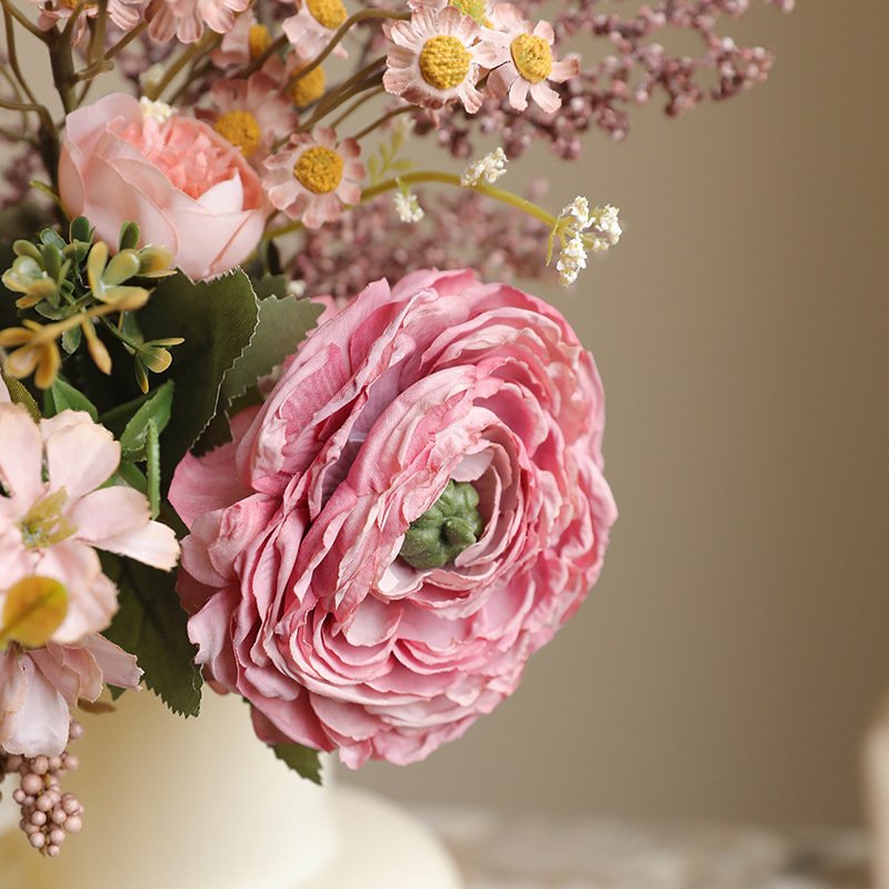 Roasting dew lotus lover grass flower bouquet finished artificial flower retro home decoration dried flower bouquet