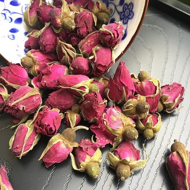 Dried Rose Buds