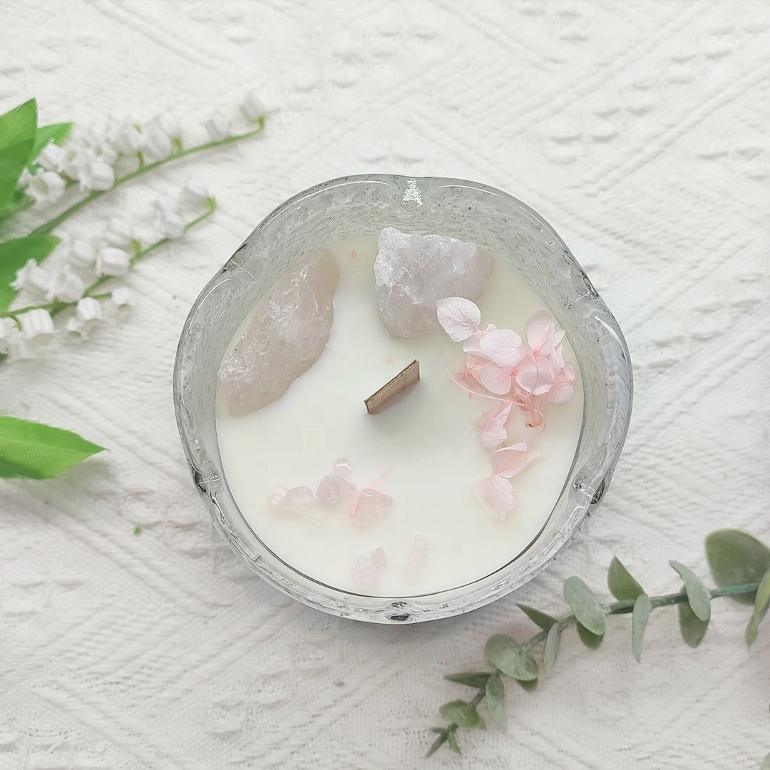 Custom handmade various dried flower crystal pattern soy wax candle in glass with bubbles scented candles