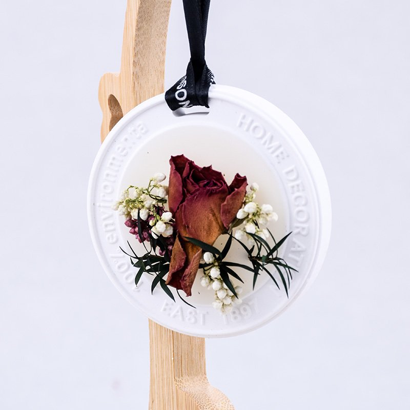 Luxury Handmade Air Freshener Round Fragrance Dried Flower Aromatherapy Scented Candle Wax Tablet